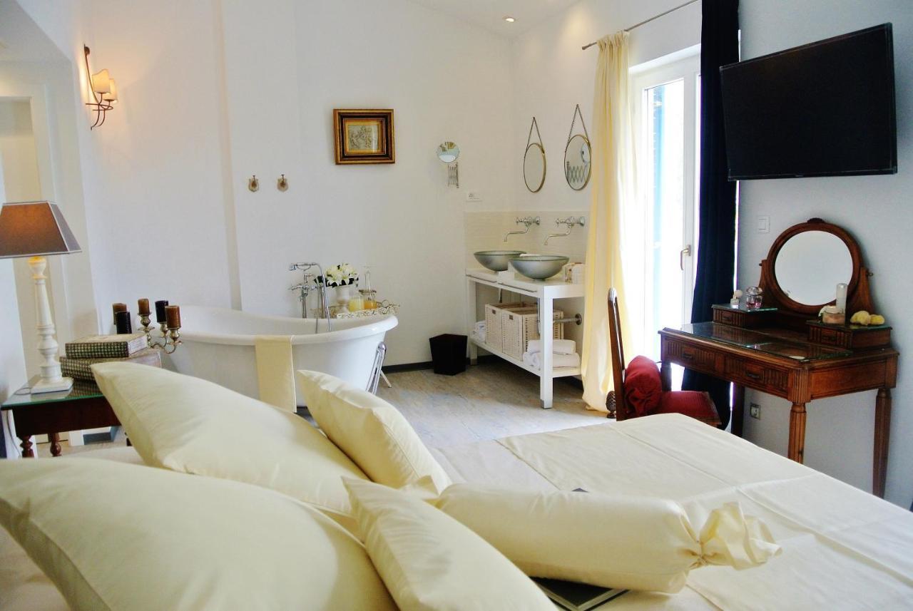 Seaside Villa With Private Pool Home By The Sea - Villa Trogir Exterior foto